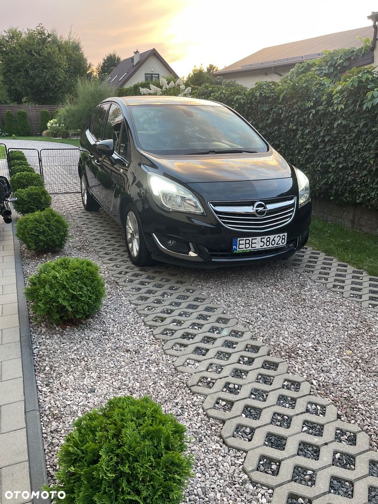 Opel Meriva - 10