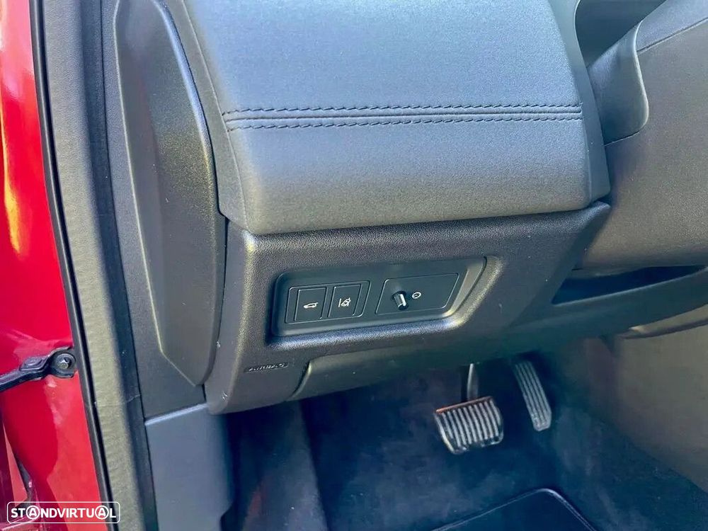 Land Rover Discovery Sport - 23