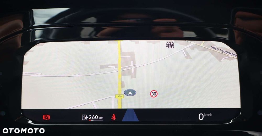 Volkswagen Golf - 22