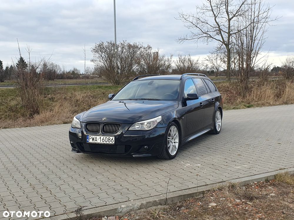 BMW Seria 5 525d - 2