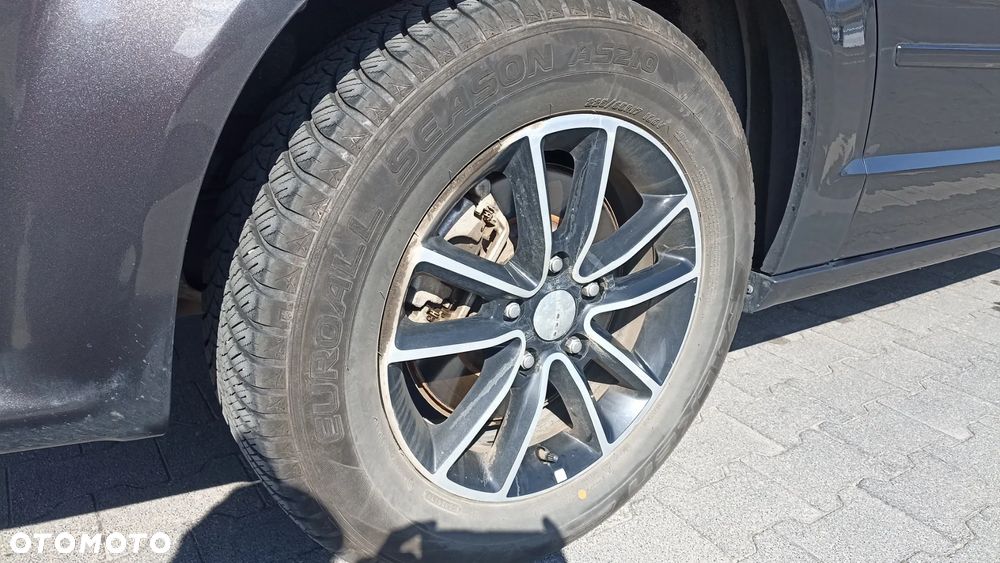 Dodge Grand Caravan 3.6 R/T - 6