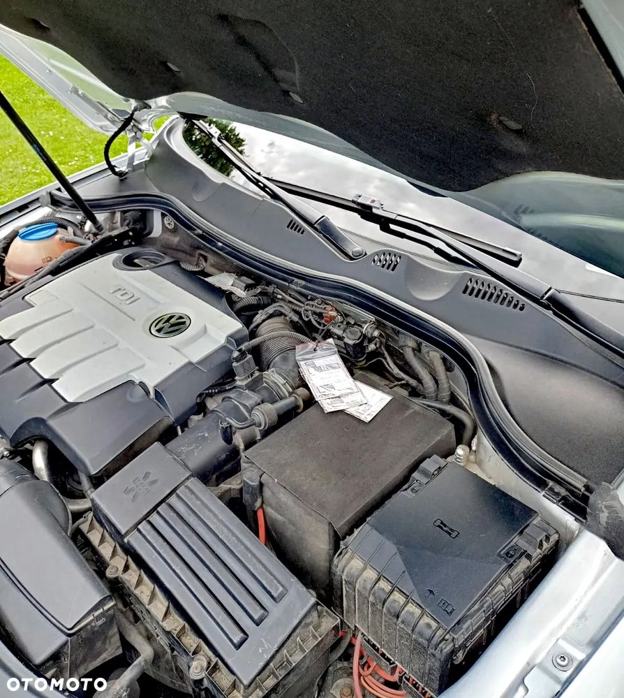 Volkswagen Passat 2.0 TDI Comfortline - 9