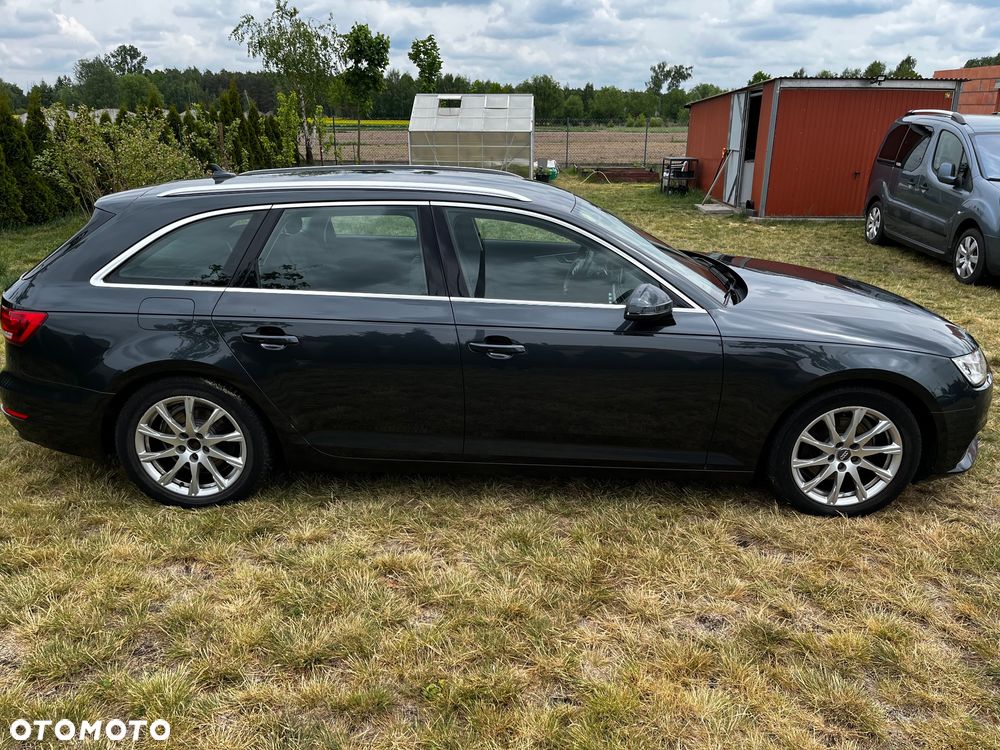Audi A4 Avant 2.0 TDI S tronic - 4