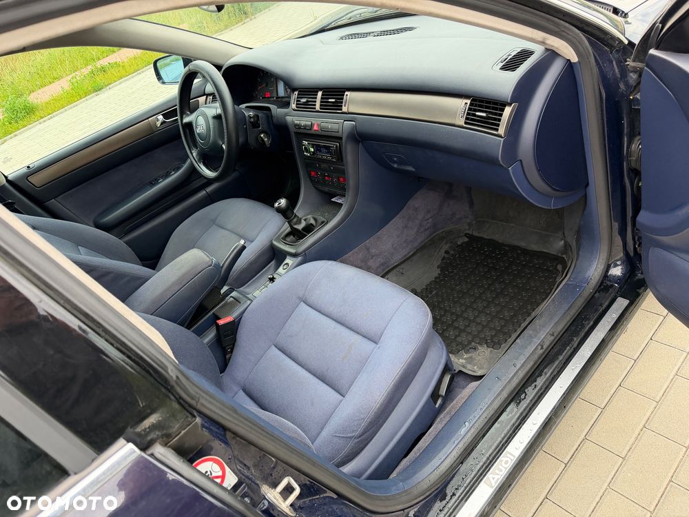Audi A6 Avant - 17