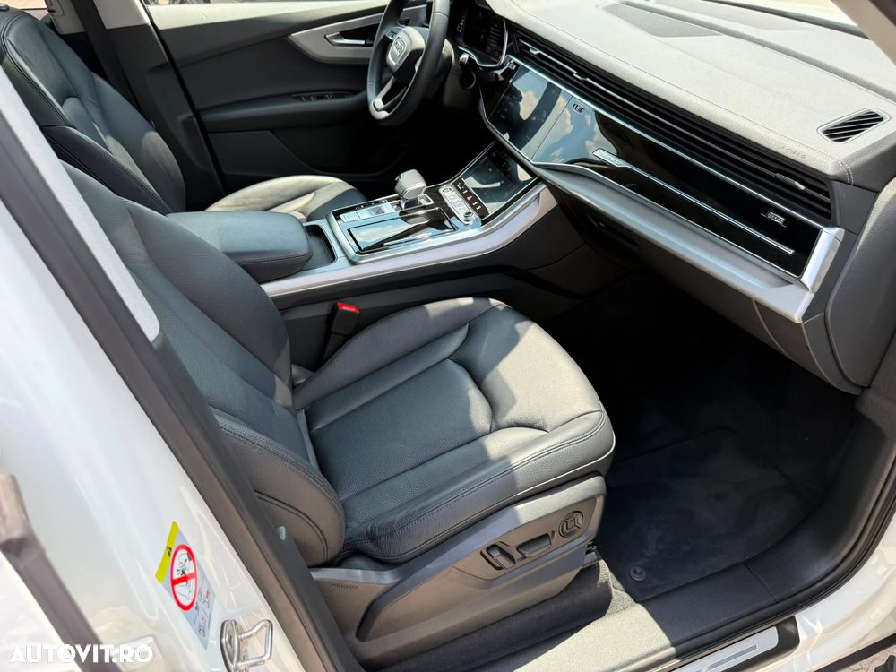 Audi Q7 - 25