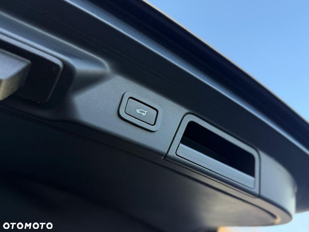 Land Rover Range Rover Velar - 13