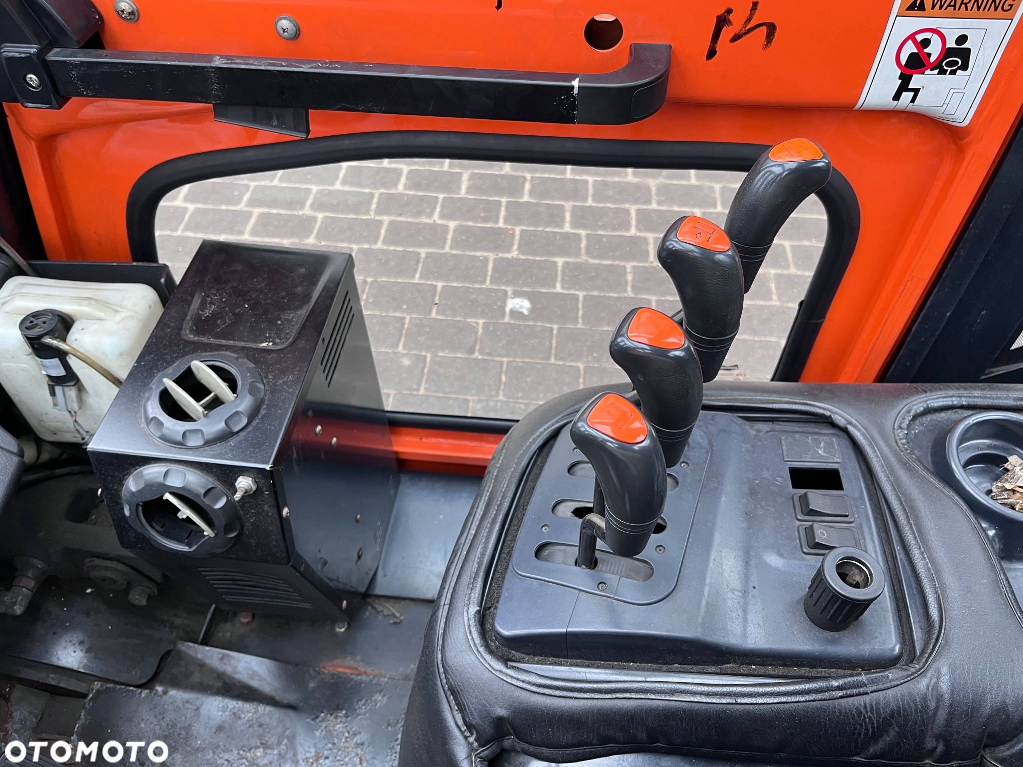 Doosan D55C-7 - 11