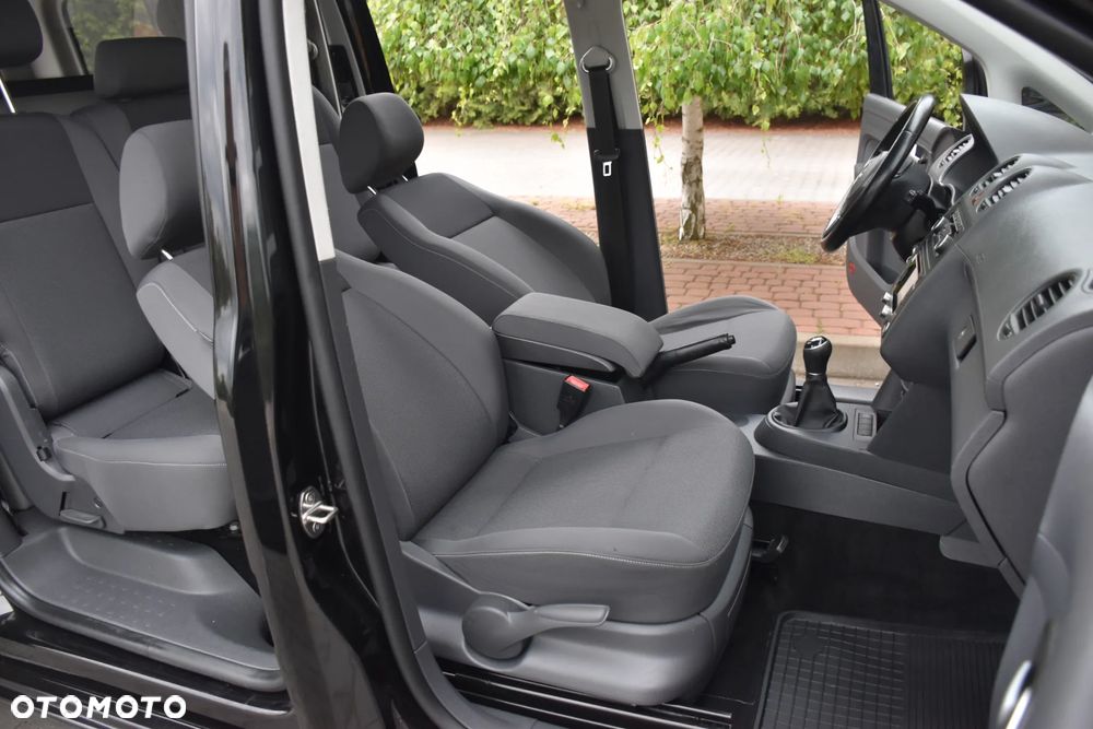 Volkswagen Caddy Maxi Highline - 11