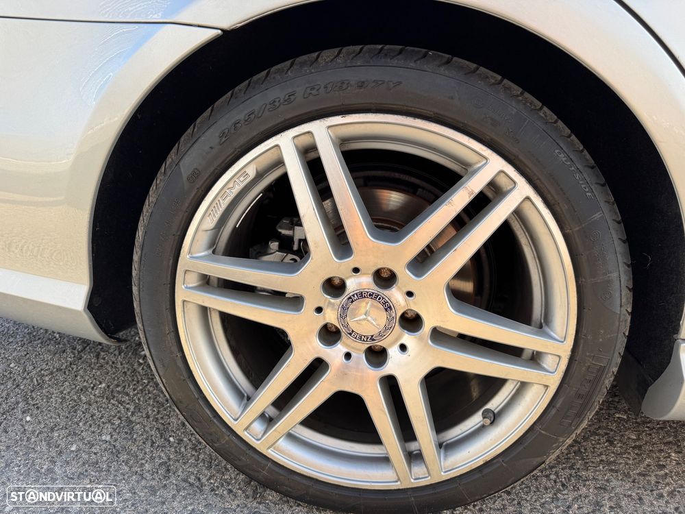 Mercedes-Benz E 250 - 12