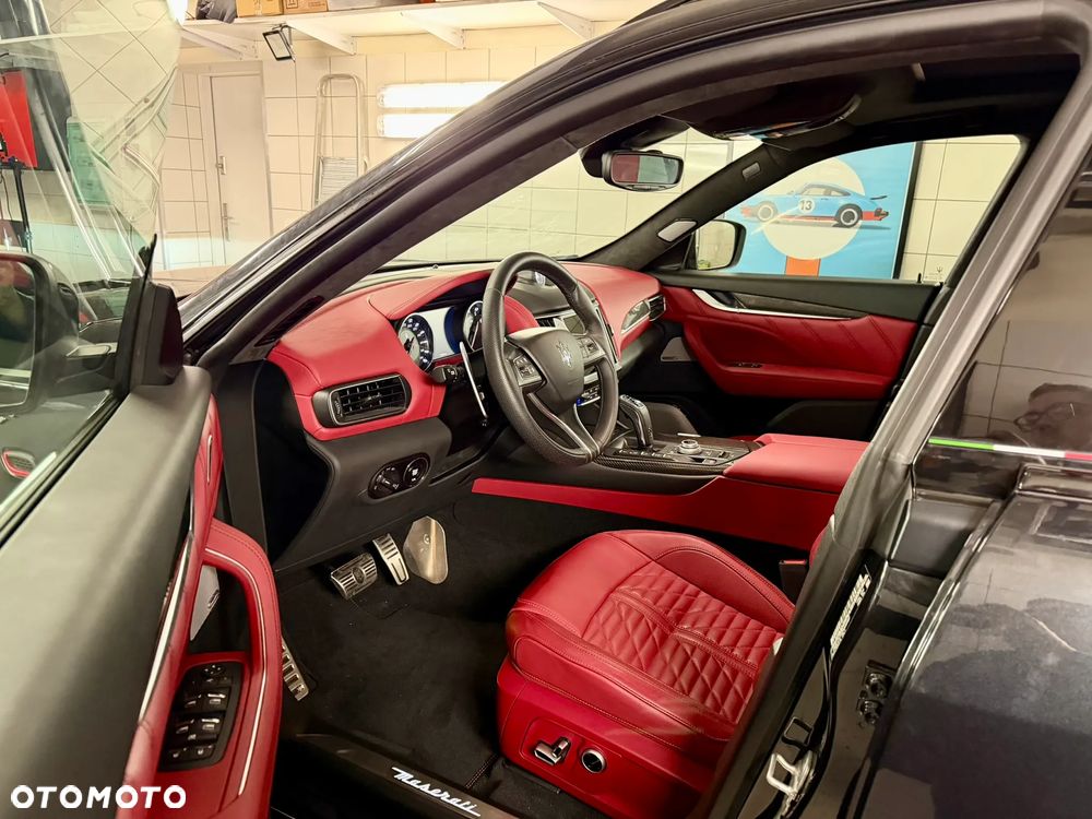 Maserati Levante Trofeo Q4 - 21
