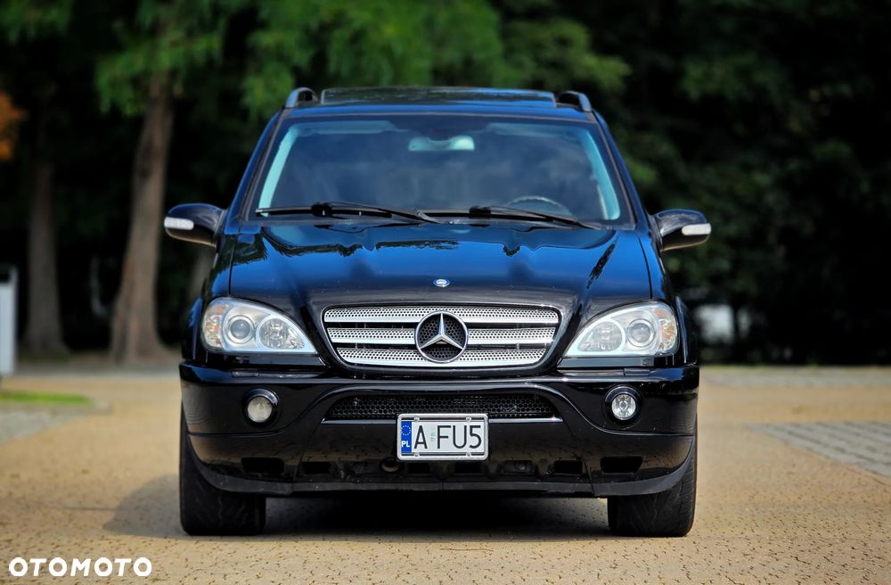 Mercedes-Benz ML 55 AMG - 2