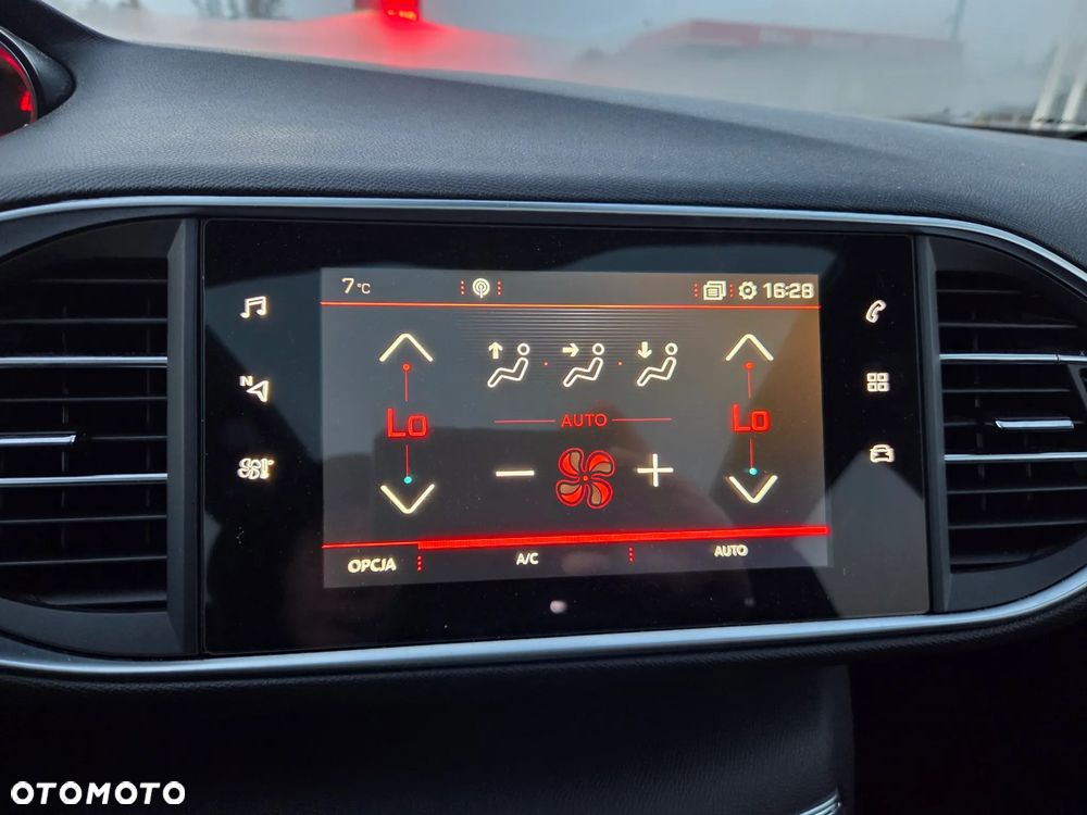 Peugeot 308 BlueHDi 130 Stop & Start GT Pack - 8