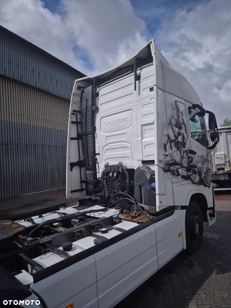Volvo FH - 8