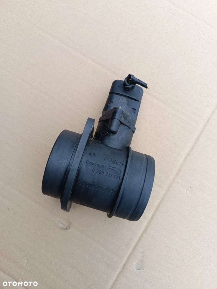 PRZEPŁYWOMIERZ VW GOLF IV  SKODA OCTAVIA I 1.9TDI 0280217121 - 1