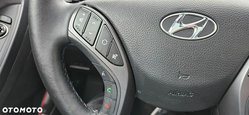 Hyundai i30 1.6 CRDI Passion - 24