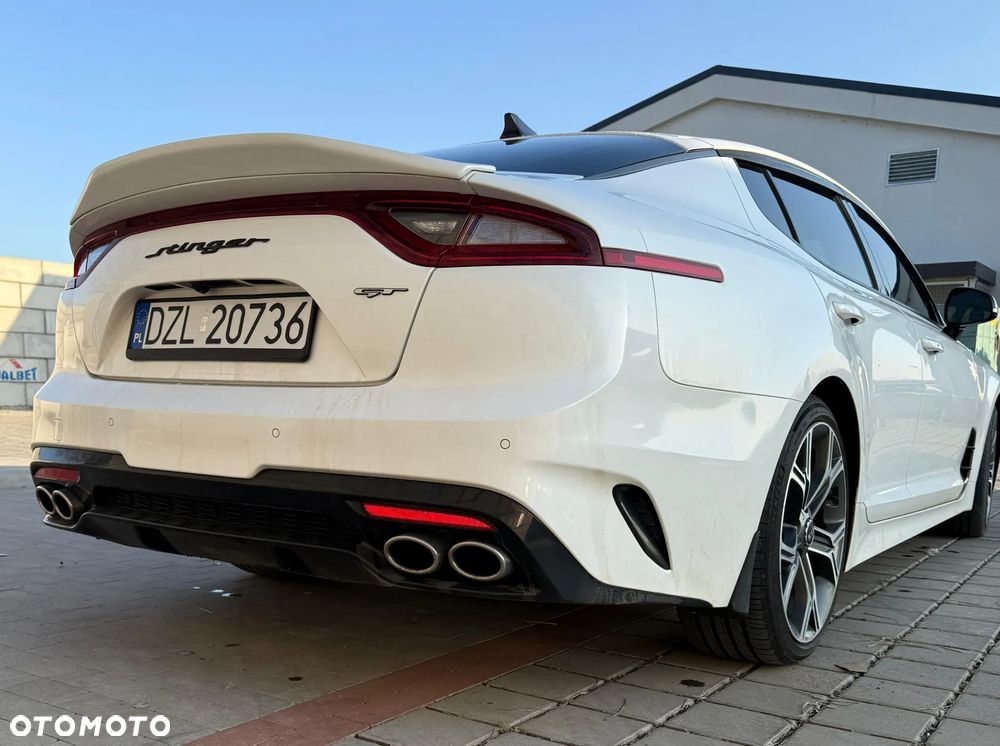Kia Stinger 3.3 T-GDI V6 GT AWD - 29