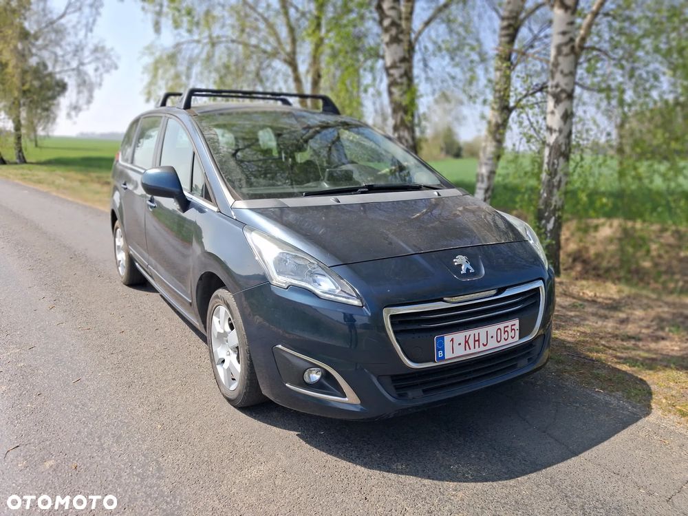 Peugeot 5008 HDI 115 Access - 10