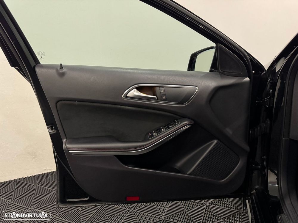 Mercedes-Benz A 200 - 52