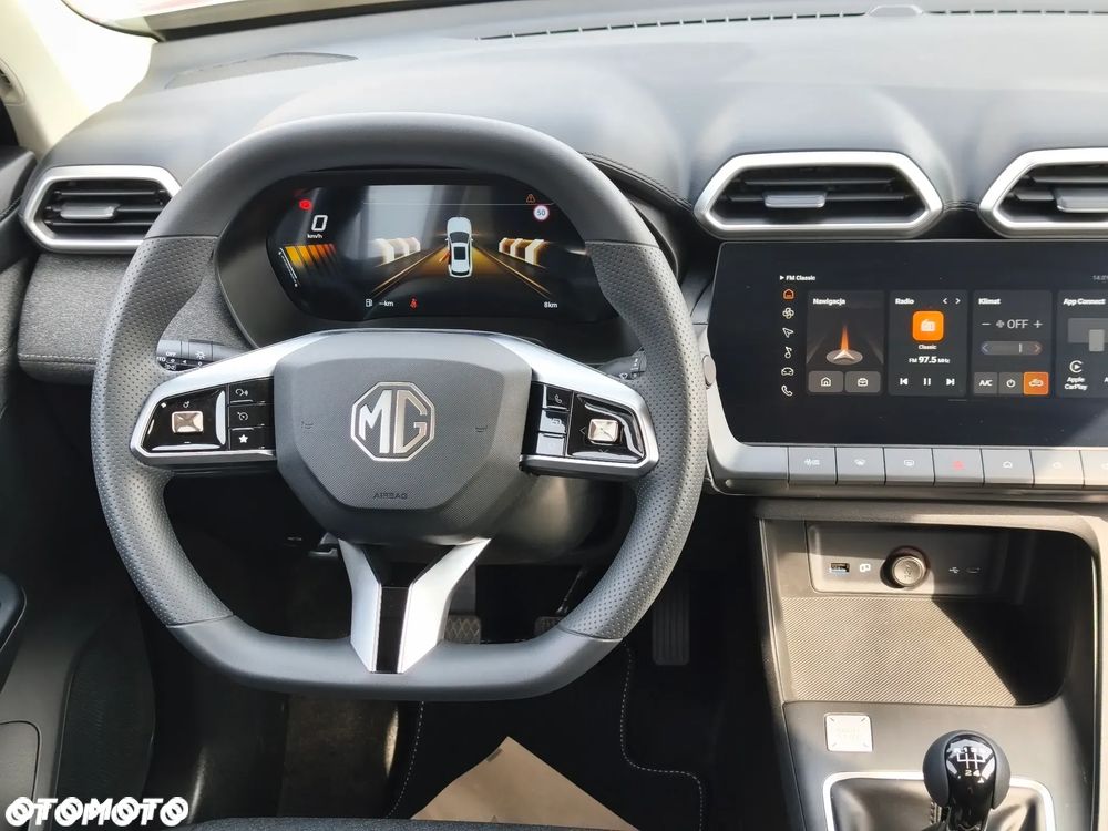 MG ZS 1.5 Standard - 8