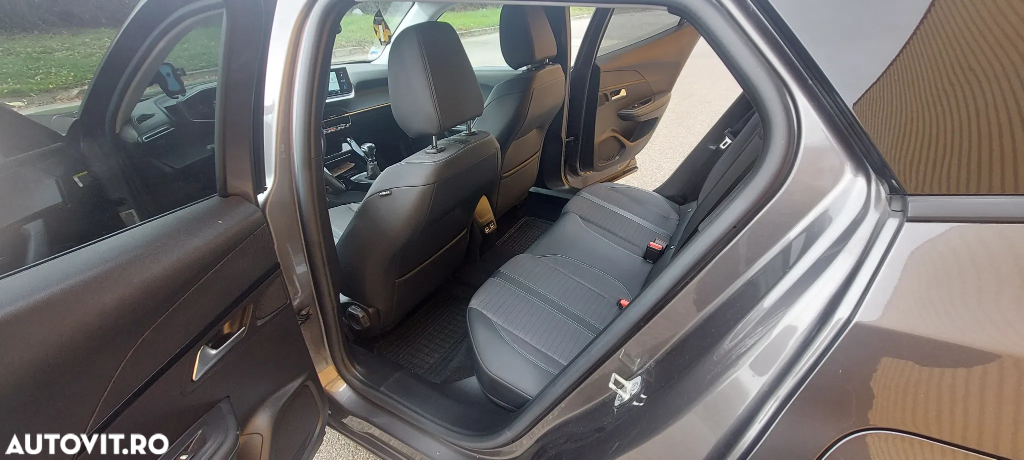 Peugeot 2008 1.5 BlueHDI BVM6 STT Active Pack - 6