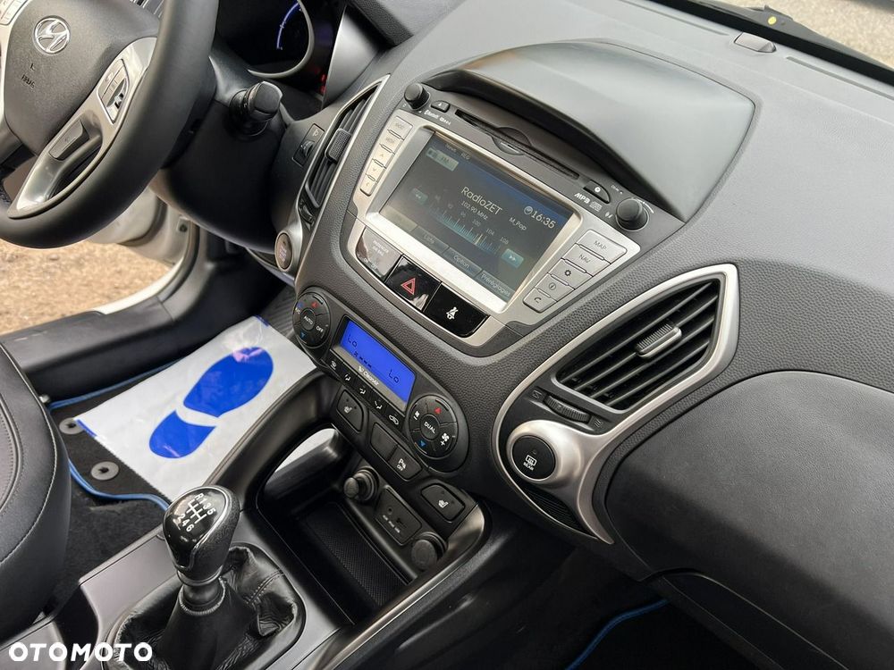 Hyundai ix35 - 12