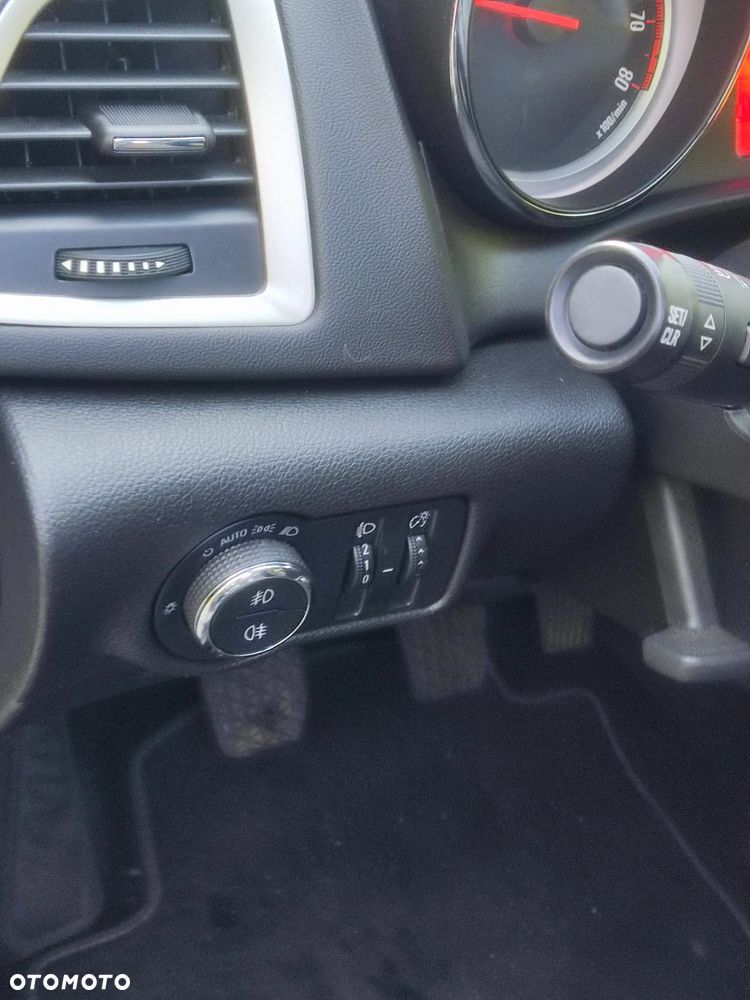Opel Astra 1.4 Turbo ecoFLEX Start/Stop Active - 21