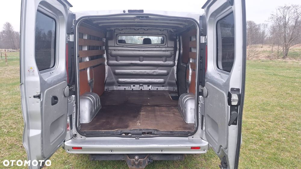 Renault Traffic - 13
