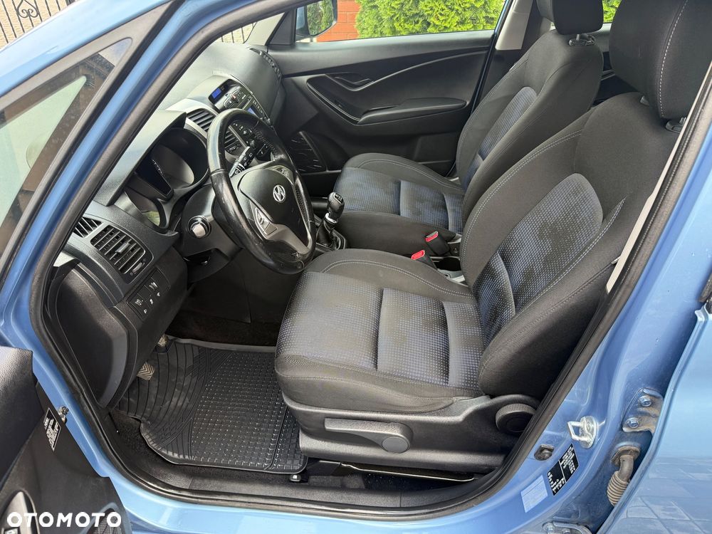 Hyundai ix20 1.6 CRDi blue Comfort - 13