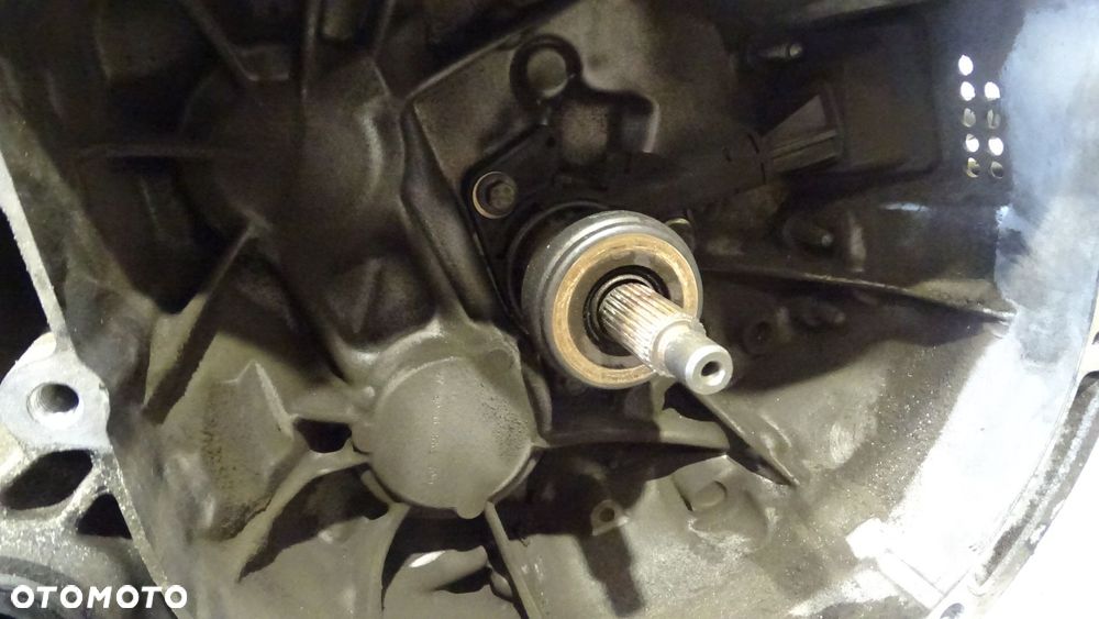 SKRZYNIA BIEGÓW 20EA07 CITROEN C4 PICASSO 1.6HDI - 6