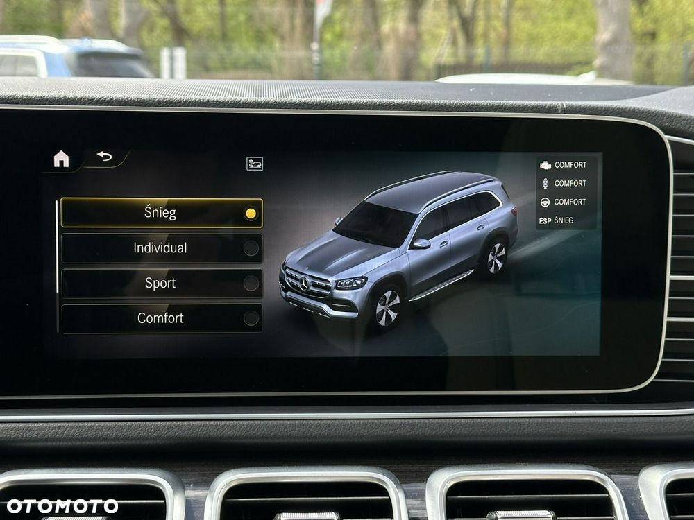 Mercedes-Benz GLS - 36