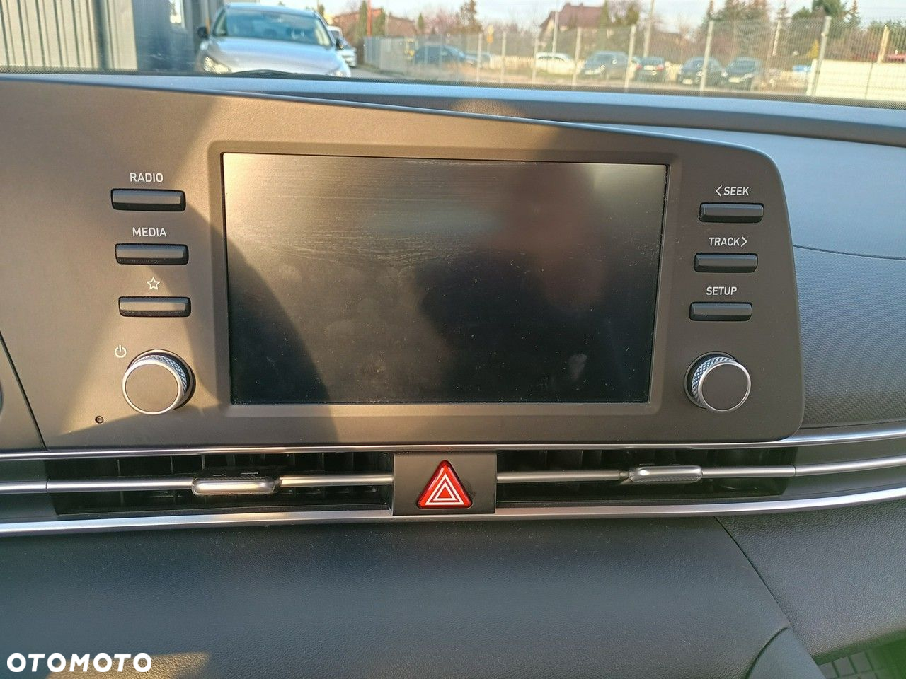 Hyundai Elantra - 15