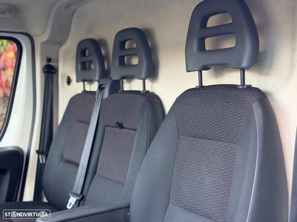 Peugeot Boxer 2.0 BlueHDi 165HP L3H2 3L - 21