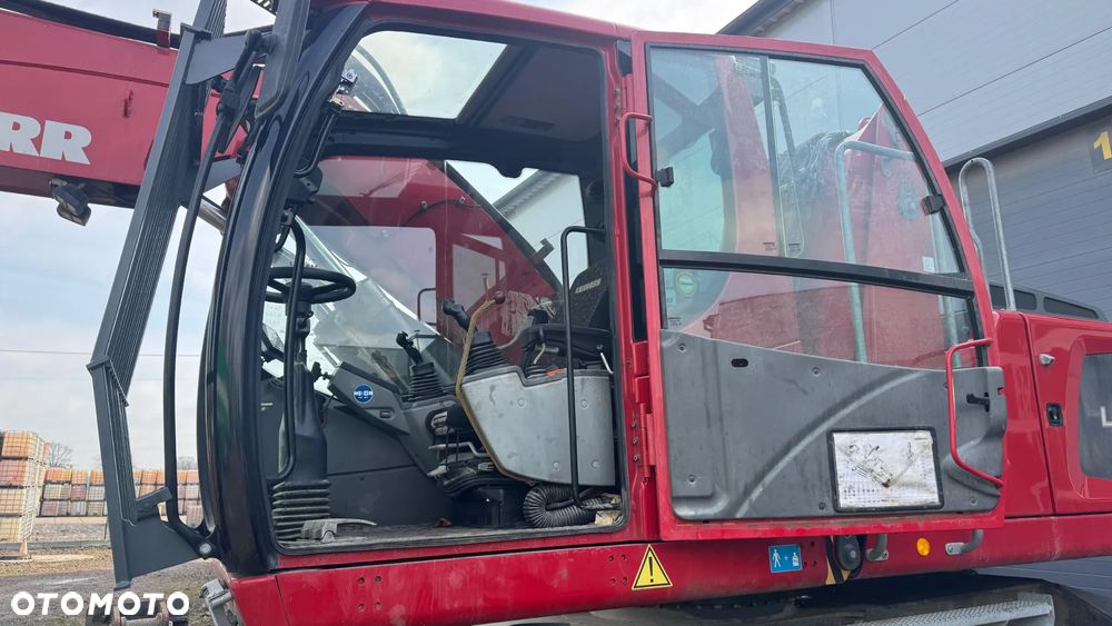 Liebherr LH24 - 11