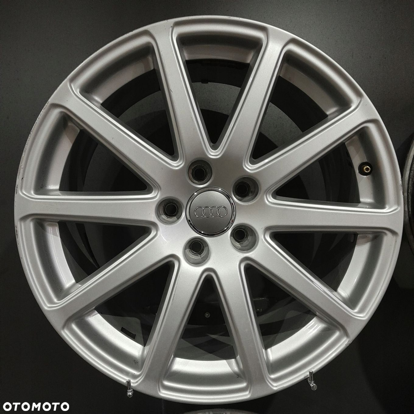 Felgi 18 5x112 Audi TT S-Line OE F503020-28 - 3