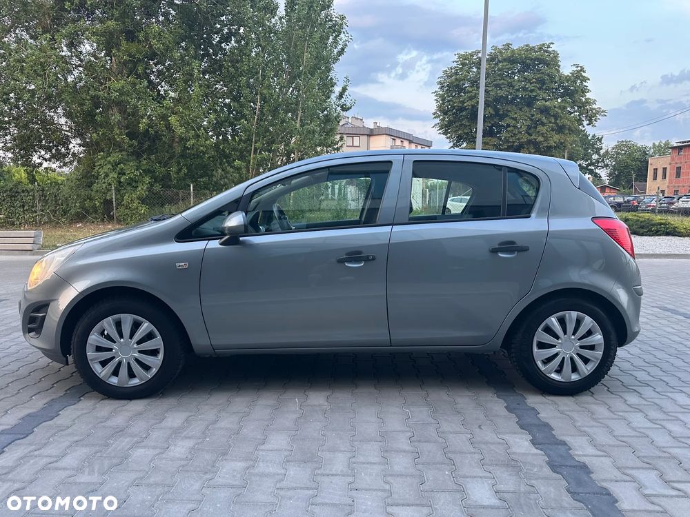 Opel Corsa - 1