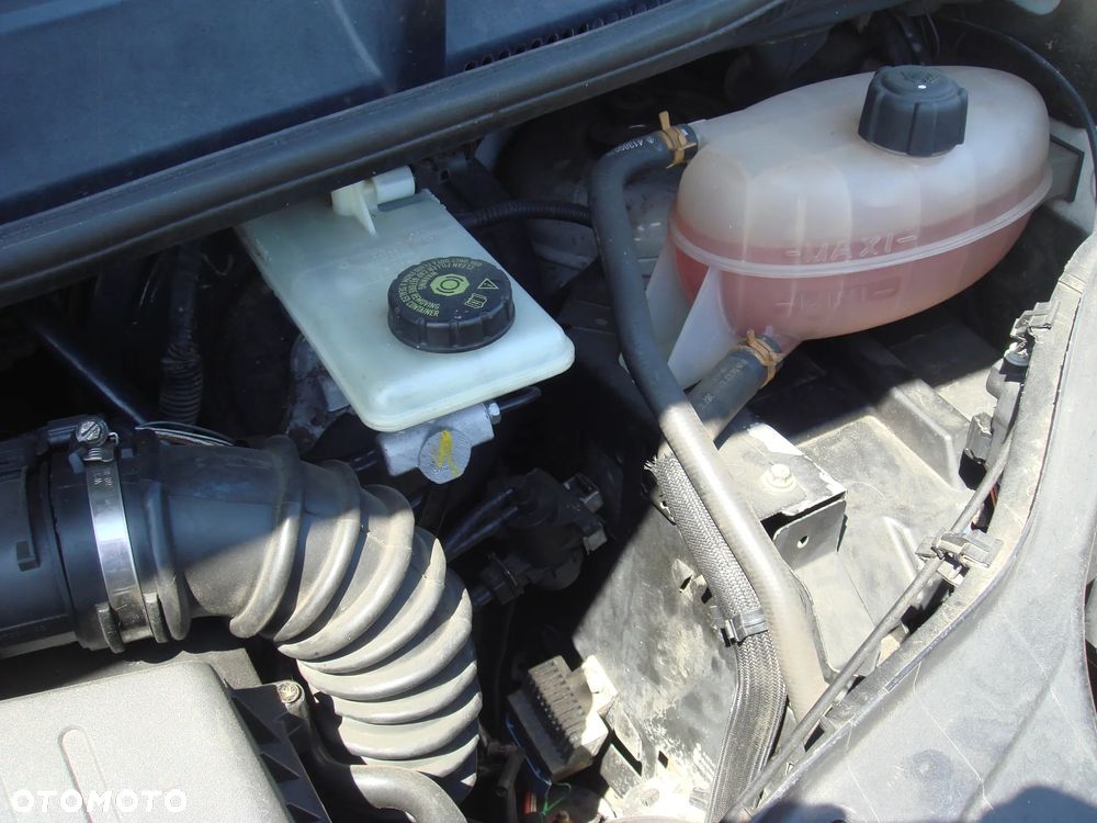Renault Trafic - 22