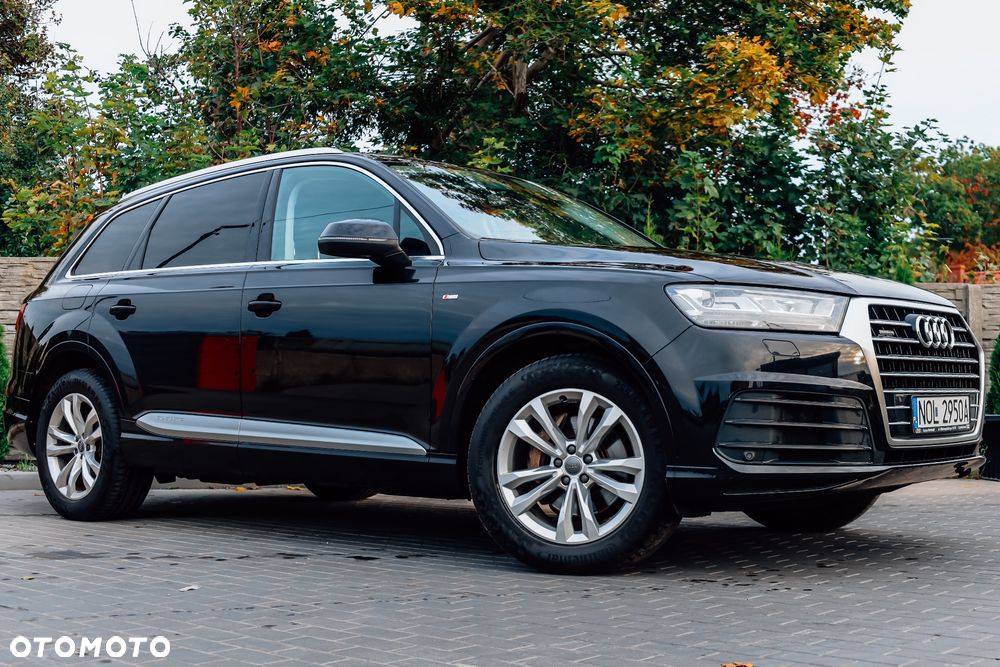 Audi Q7 2016 photo 4