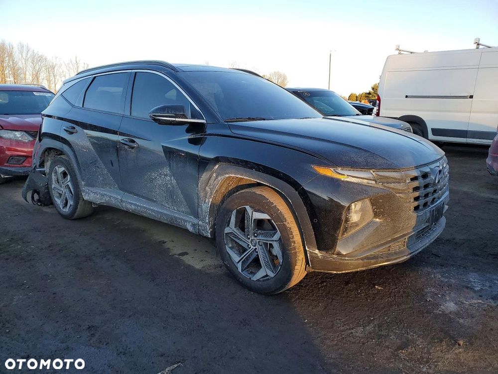 Hyundai Tucson - 4