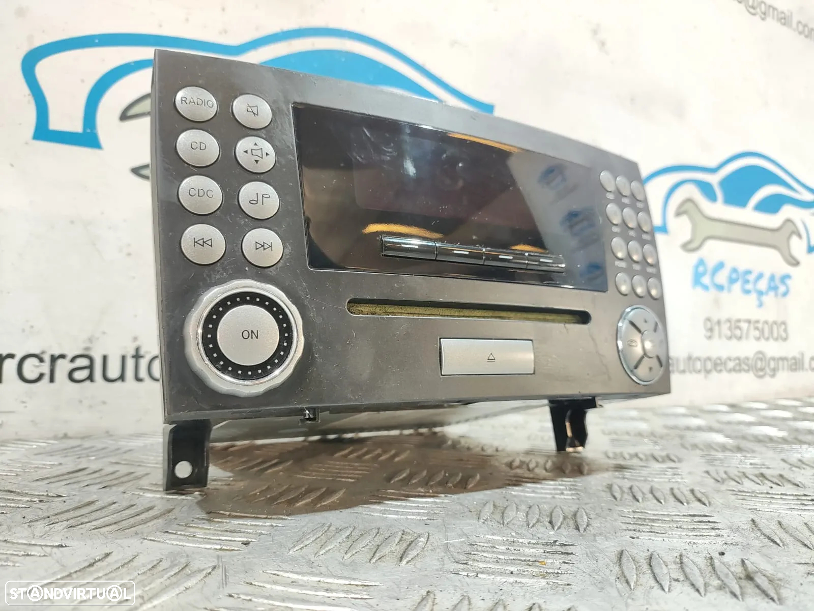 Auto radio Mercedes Benz SLK R171 - 3