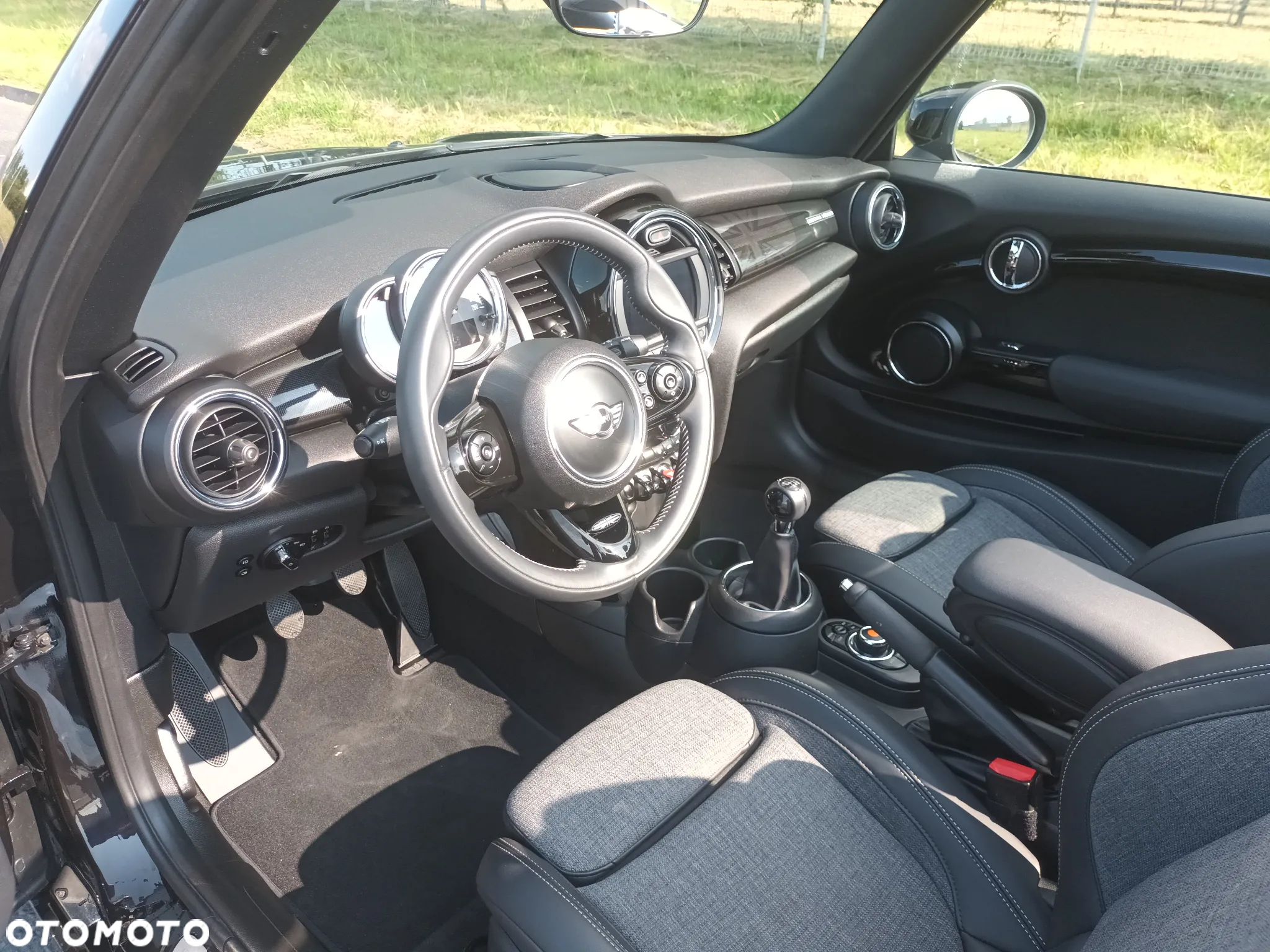 MINI Cooper - 6