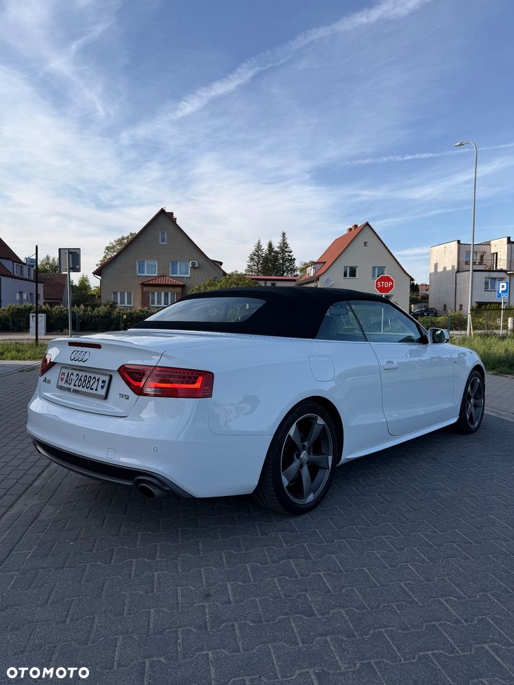 Audi A5 Cabrio - 27