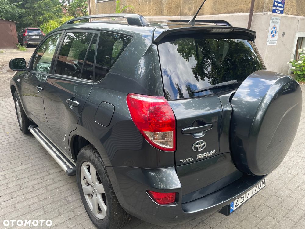 Toyota RAV4 2.0 VVT-i Premium - 4