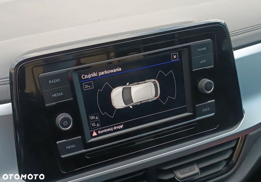 Volkswagen T-Roc - 29