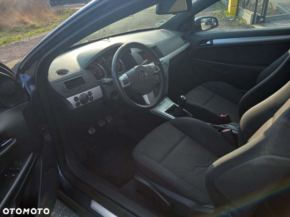 Opel Astra 1.6 Edition - 10