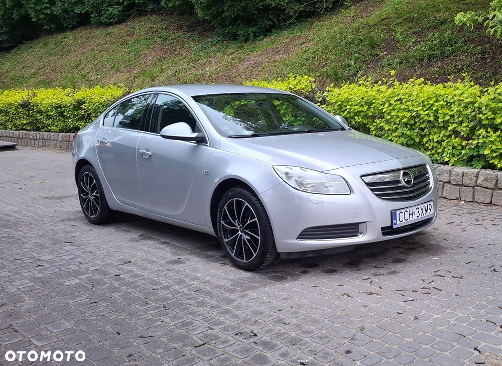 Opel Insignia 1.8 Edition - 1