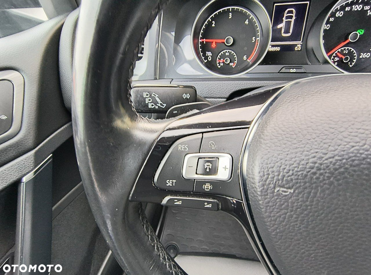 Volkswagen Golf 2.0 BlueTDI DSG Highline - 22