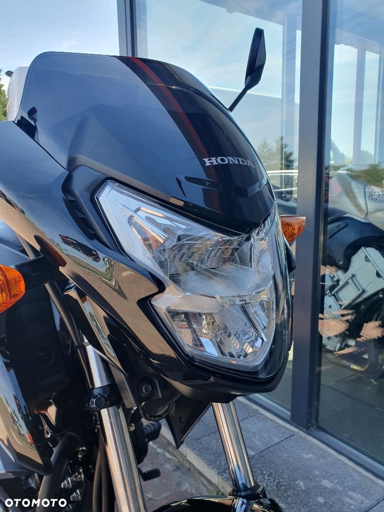 Honda CBF - 24