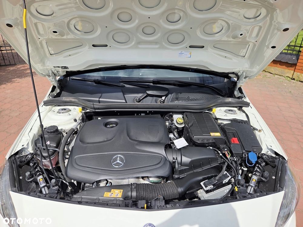 Mercedes-Benz Klasa A 180 Peak Edition - 15