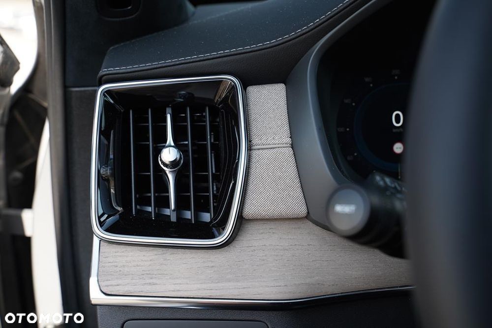 Volvo XC 90 B5 B AWD Ultra Bright 7os - 16