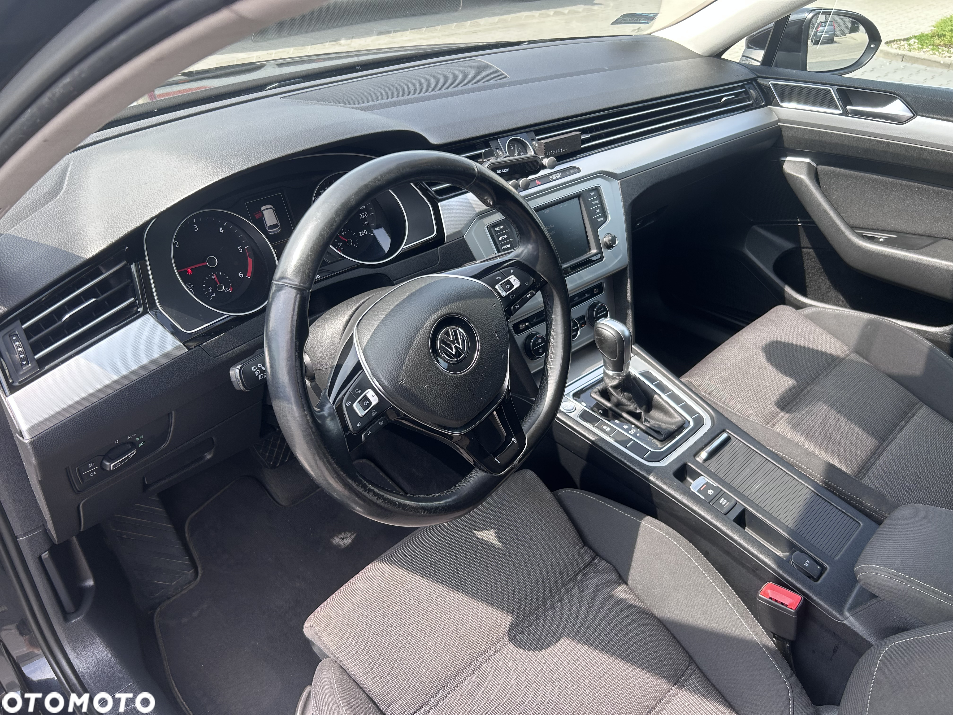 Volkswagen Passat 2.0 TDI BMT Comfortline DSG - 12